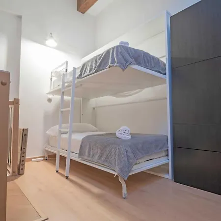 Apartment Loira Casa Sanchines: Calido Duplex En Benasque