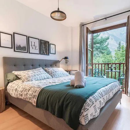 Loira Casa Sanchines Duplex De Lujo En * Benasque