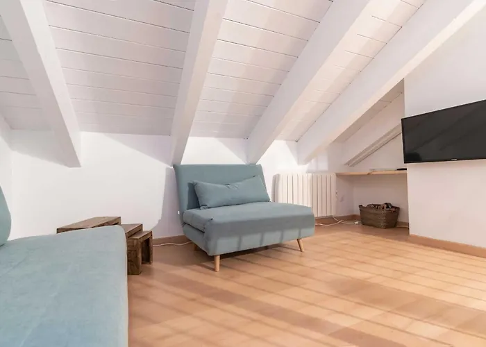 Loira Casa Sanchines: Calido Duplex En Appartement Benasque