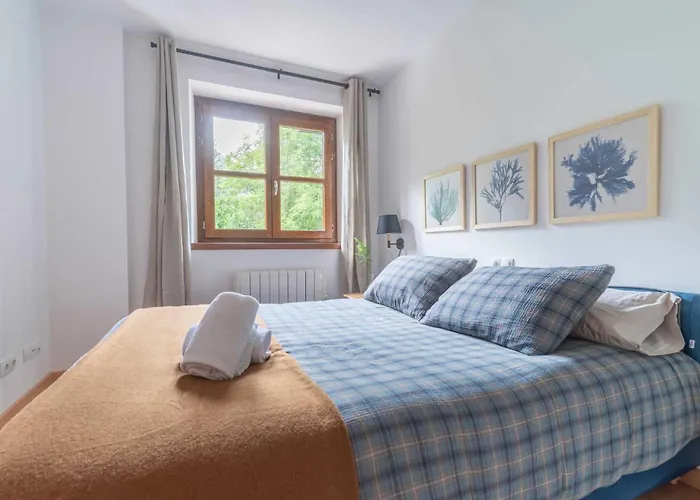 Loira Casa Sanchines: Calido Duplex En * Benasque